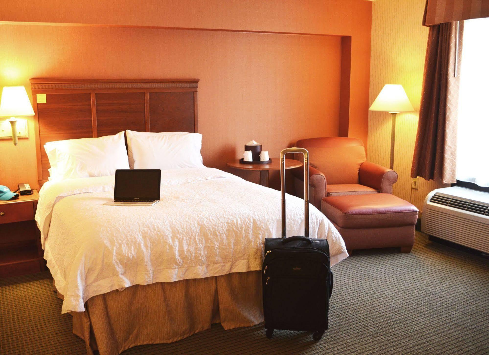 Hampton Inn By Hilton Harrisburg West Mechanicsburg Eksteriør bilde